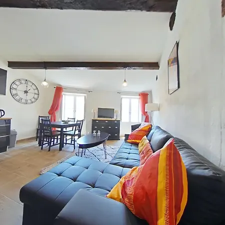 41 3, Rue Trivalle A *